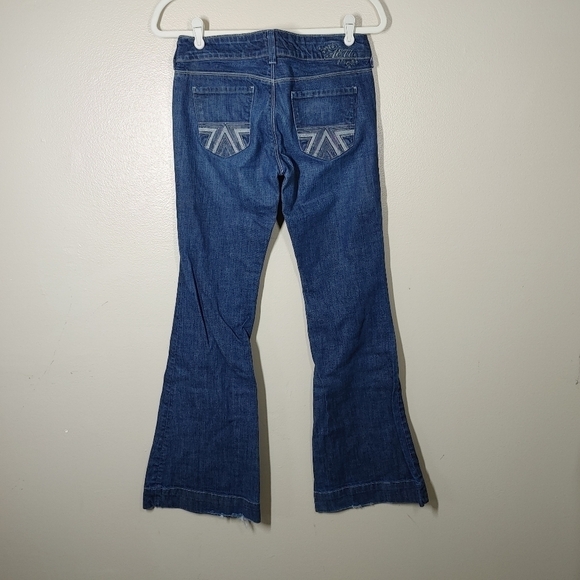 American Eagle AE77 Embroidered Pocket Flare Jeans 4 - Picture 2 of 15